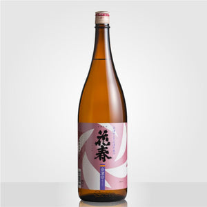 
            
                Load image into Gallery viewer, 会津印1800ml　日本酒
            
        