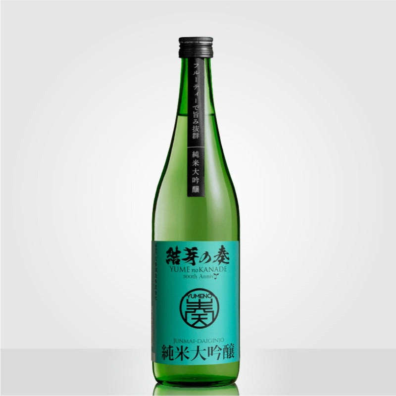 結芽の奏純米大吟醸フルーティー　日本酒